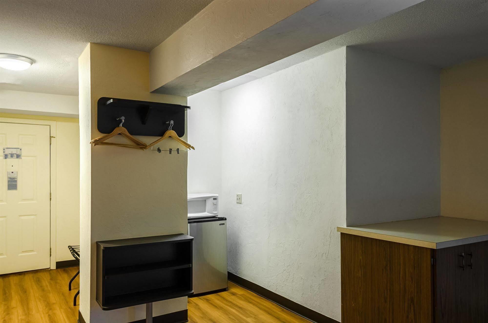 Motel 6 - Westborough Boston Northborough 外观 照片